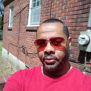 Meet your Posher, Jeffrey